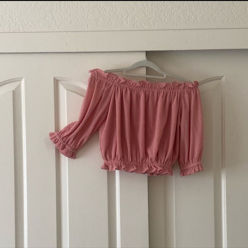 Express Blush Ruffle Top. Size XS - Picture 5 of 6